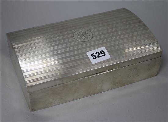 A George V engine turned silver cigarette box, Walker & Hall, Birmingham, 1918, 21.7cm.